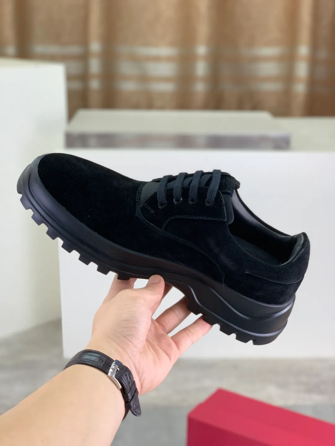 Men's men's shoes💰P640💰【New style】High quality water-dyed cowhide 🆘【Salvatore Ferragamo】Ferragamo's latest casual business leather shoes for men! Listed simultaneously! The fabric is made of specially imported original calfskin, and the interior is made of imported water-dyed cowhide. It is absolutely luxurious and leads the fashion trend. High-end foam outsole, matching sizes: 38-44 (45 and 46 can be customized) 4️⃣ colors available